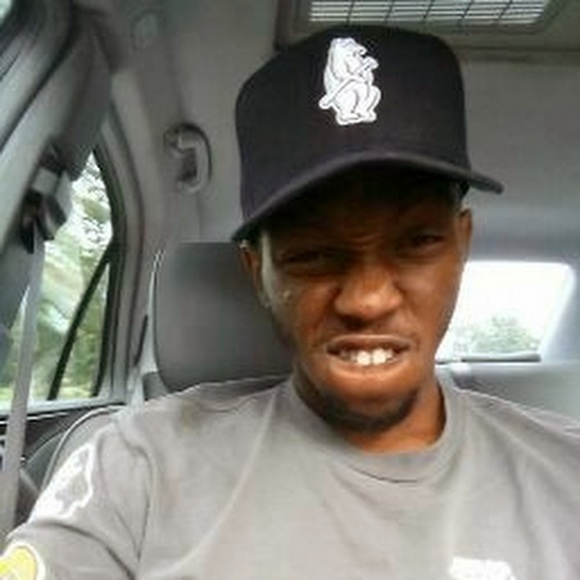 Profile Picture of Kurt Andrew (@kryptdagrain) on Poshmark