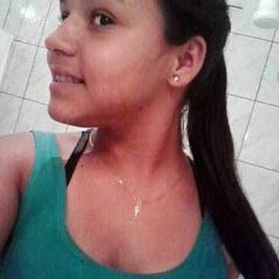 Profile Picture of Lindsey Alves Da Sil (@Lindsseyi) on Twitter