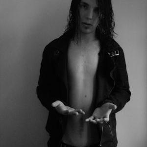 Paul Kuchler - Twitter Profile Picture of Paul Kuchler (@Peanut_Insane) on Twitter