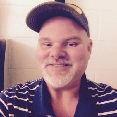 Profile Picture of James Purdom (@jtpurdom72) on Twitter