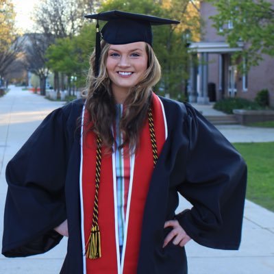 Profile Picture of Josie Holt (@Josie_Holt4) on Twitter