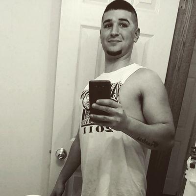 Profile Picture of Cory Shilling (@loladozer27) on Twitter