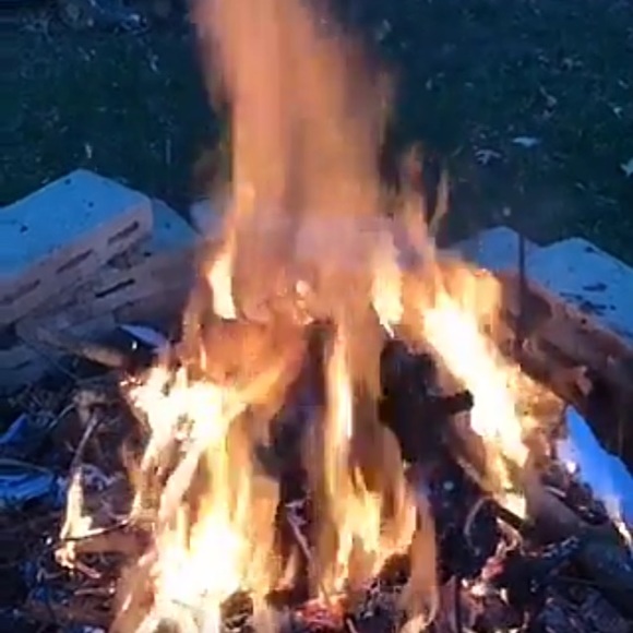 Profile Picture of Karzan R (@karzan) on Poshmark