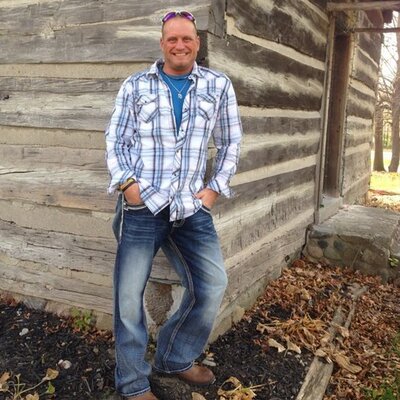 Profile Picture of Adam Rich (@RichyRich10IM) on Twitter