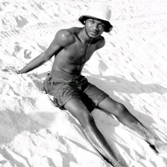 Profile Picture of Cedric Willis (@willis000) on Poshmark