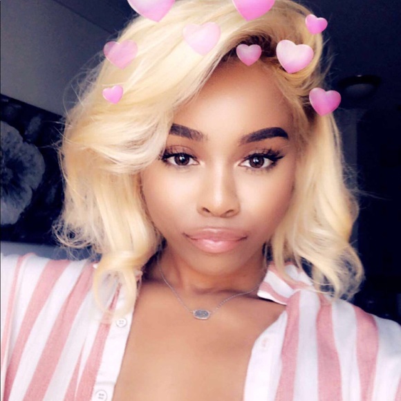 Asaha Blackshear - Poshmark Profile Picture of Asaha Blackshear (@asaha) on Poshmark