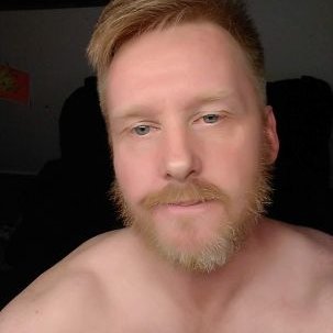 Profile Picture of Christopher Veach (@Christo21825090) on Twitter