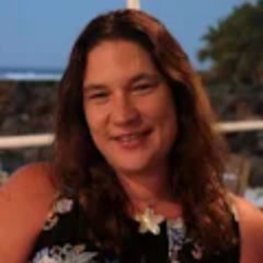 Profile Picture of Lisa Everett (@lisaeverett0511) on Twitter