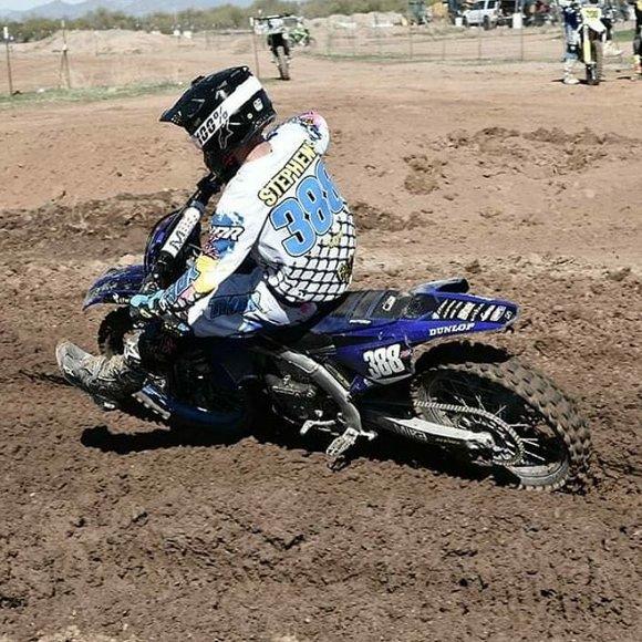 Profile Picture of Jay Stephens (@jaystephens172) on Poshmark