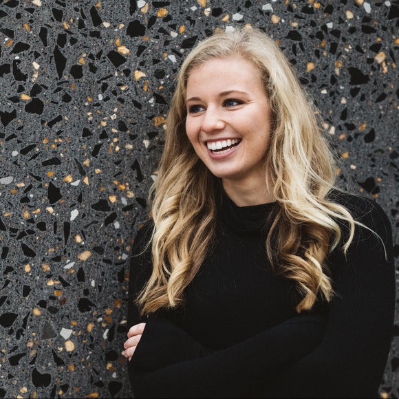 Profile Picture of Chrissy Fredrikson (@chrissyfred) on Poshmark