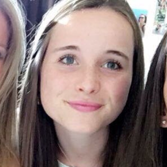 Profile Picture of Blanche Lenoan (@blanchelenoan) on Poshmark