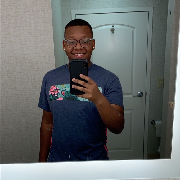 Profile Picture of Malik Roberts (@malikfos) on Poshmark