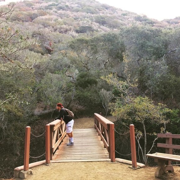 Profile Picture of Peter Ruiz (@peter1166) on Poshmark