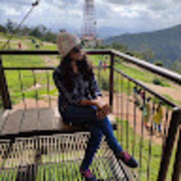 Profile Picture of Vidya Reddy (@vidyareddy2k) on Poshmark