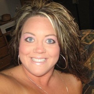 Profile Picture of Evelyn Keller (@Evelyneller3) on Twitter