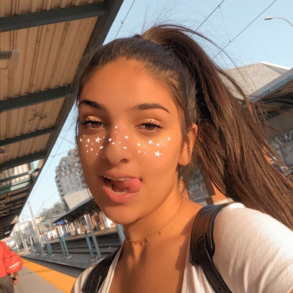 Profile Picture of Yekta Tebyanian (@yektateb) on Poshmark
