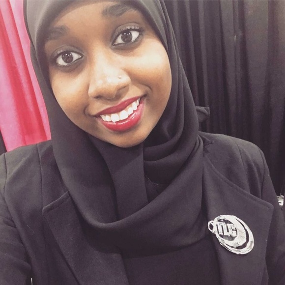 Profile Picture of Jamillah Dyson (@ummlaila23) on Poshmark