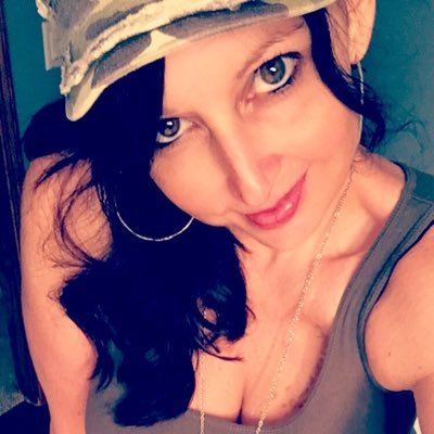 Profile Picture of Amy Thomas Stout (@amymstout1) on Twitter