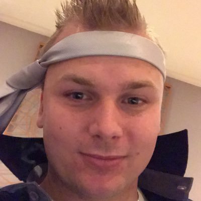 Profile Picture of Tom Van Overbeek (@tommie126) on Twitter
