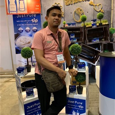 Profile Picture of Mark Andrew Rendon (@MarkAndrewRend2) on Twitter