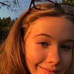 Profile Picture of Meghan Tobin (@meghen.of.the.chicken.pen) on Instagram