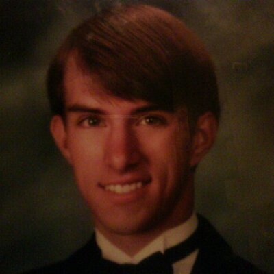 Profile Picture of Derrick Walls (@ddubb02us) on Twitter