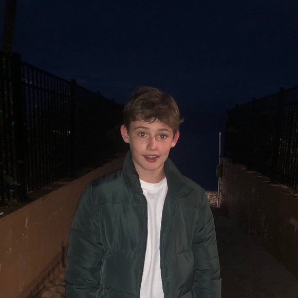 Profile Picture of Nolan Opferman (@nol4n15) on Poshmark