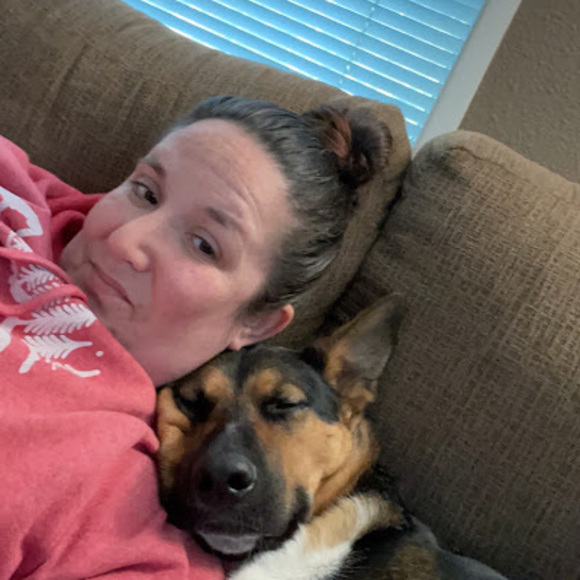 Profile Picture of Sammy Hobbins (@torriesmama06) on Poshmark