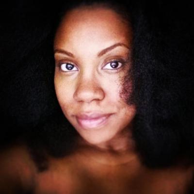 Profile Picture of April Rain ♌ (@CupOHotCocoa) on Twitter