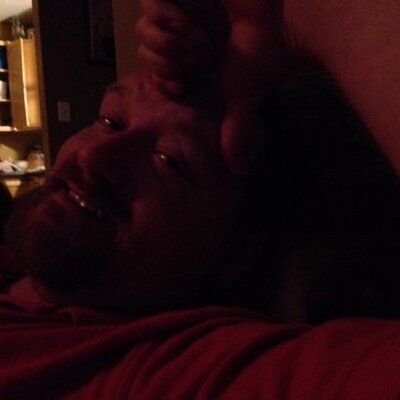 Profile Picture of Troy Nealey (@NealeyTroy) on Twitter
