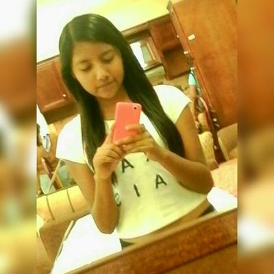 Profile Picture of Elizabeth Claudio (@ElizaClaud16) on Twitter