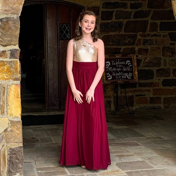 Profile Picture of Sam Drennan (@samddrennan) on Poshmark