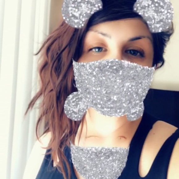 Profile Picture of Bianca Porras (@biancebeyonce) on Poshmark