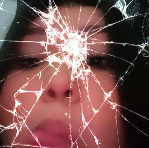 Profile Picture of Adriana Bermea (@adrianaaaa_10) on Poshmark