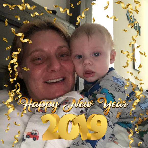 Profile Picture of Maryjo Apthorpe (@eskamojo88) on Poshmark