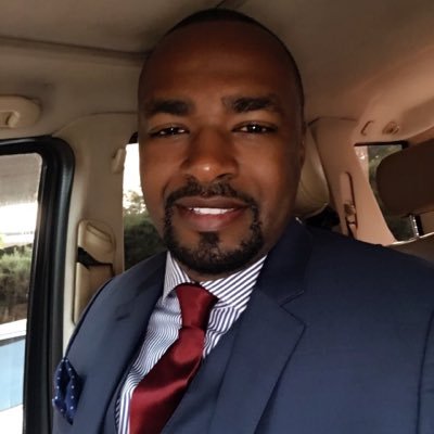 Profile Picture of Robert HA (@robbhim) on Twitter