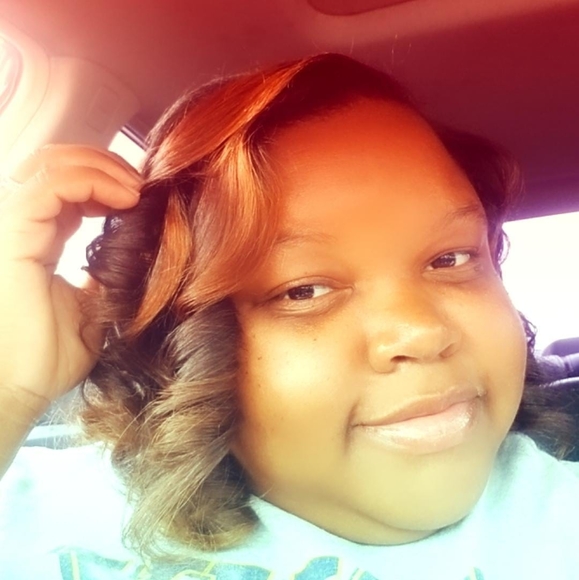 Profile Picture of Latrice Danielly (@ldanny5) on Poshmark