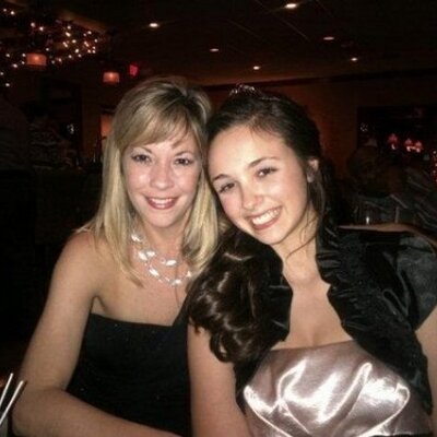 Profile Picture of Lisa Eckam (@lisa_eckam) on Twitter