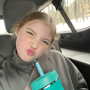 Profile Picture of Jillian Dennis (@JillianDennis) on Youtube