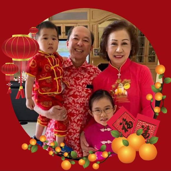 Profile Picture of Julia Tan (@juliadjojo) on Poshmark