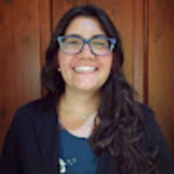 Profile Picture of Ana m. Mahomar (@a_mahomar) on Poshmark