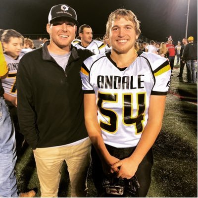 Profile Picture of Kyle Simon (@kylesimon33) on Twitter