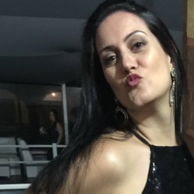 Profile Picture of Paula Schulz (@pcrischulz) on Twitter