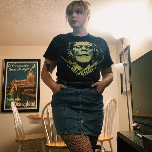 Profile Picture of Anne Séguin (@supersaianne) on Poshmark