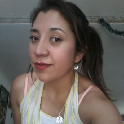 Profile Picture of Angelina Acuña (@AcunaTin) on Twitter