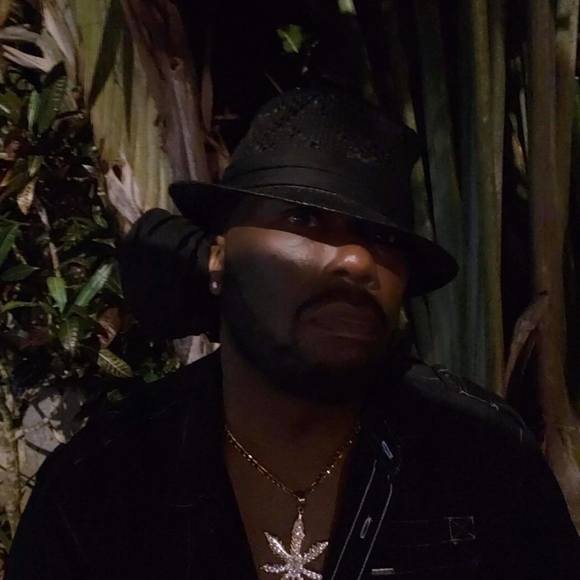 Profile Picture of Marcus Perkins (@marcusantwann) on Poshmark