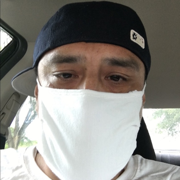 Profile Picture of Luke St john (@lukesjohn1987) on Poshmark