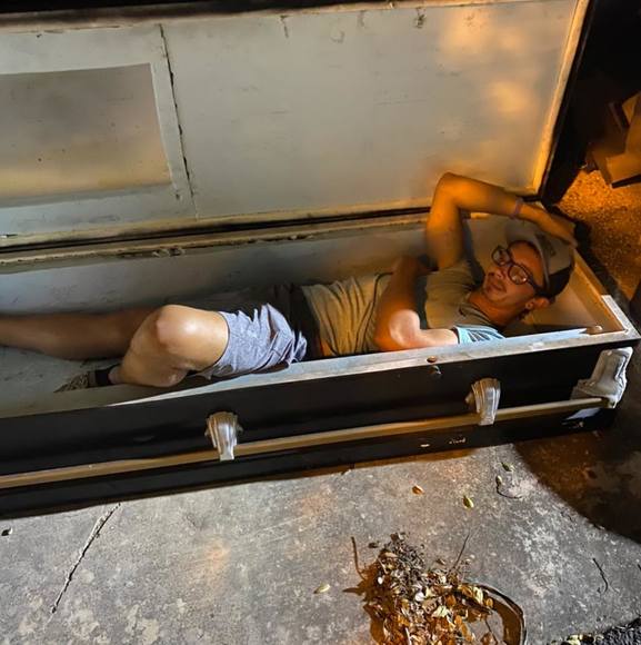 Profile Picture of James Huggins (@james_huggins) on Poshmark