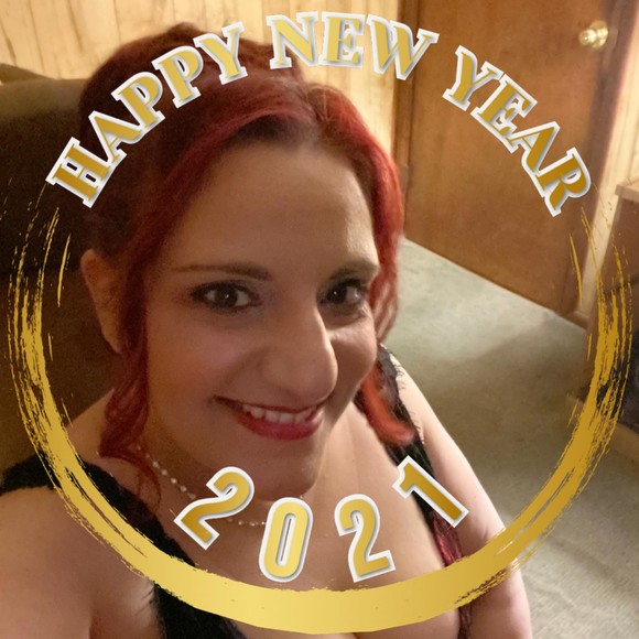 Profile Picture of Angie Avramidis (@ageliki_a) on Poshmark