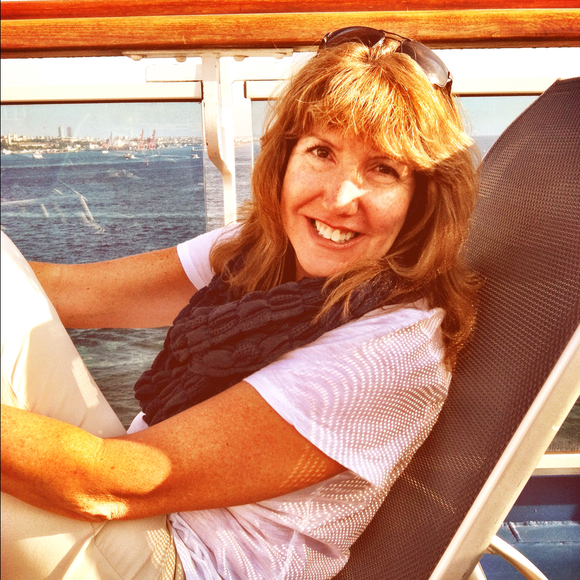 Profile Picture of Renee Nemchek (@luvaloha1) on Poshmark